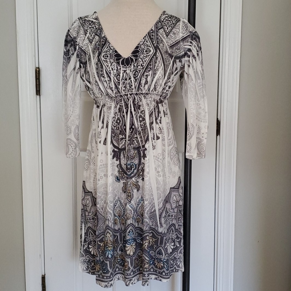LADIES dress